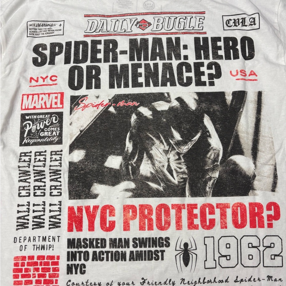 CVLA Marvel Spiderman Brand New Never Been White Daily Bugle Graphic T-Shirt